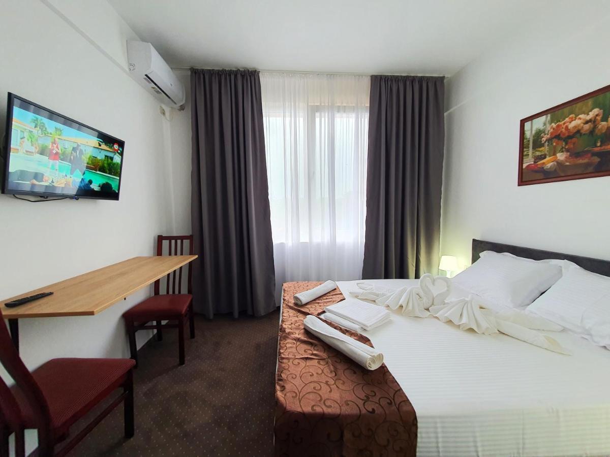 Hotel Decebal Ефоріє-Норд Екстер'єр фото